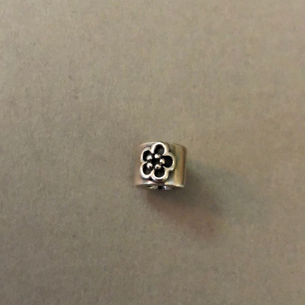 Flower pandora charm AUTHENTIC